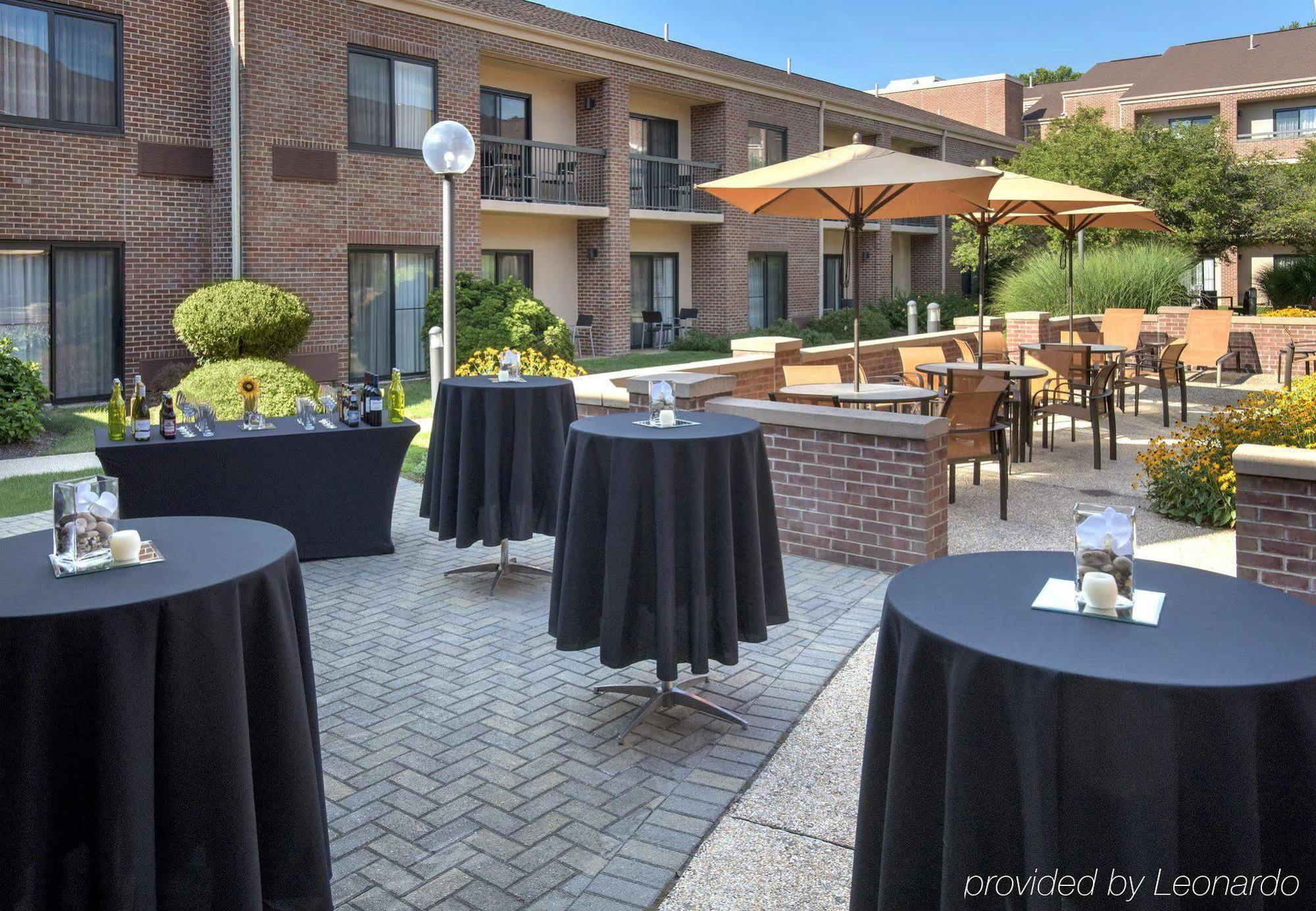 Courtyard By Marriott Boston Norwood/Canton Esterno foto